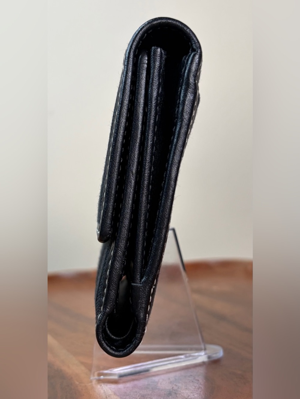 Vintage COACH Signature C Black Jacquard Leather Trifold Wallet Like New - Picture 12 of 16